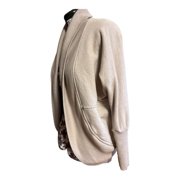 Wilfred Cardigan - Picture 3 of 10